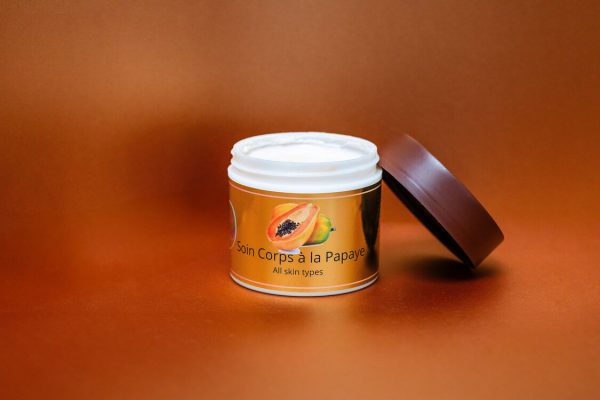 Soin pour le corps à la Papaye